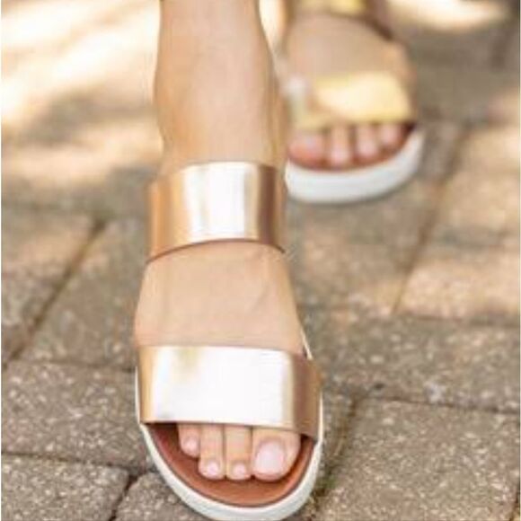 BRAND NEW HERSTYLE BELMA 2 BAND VELCRO STRAP CLOSURE WOMEN"S OPEN TOE SANDAL - Picture 1 of 14